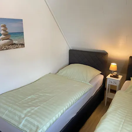 Apartment Fischerhaus Am Hafen Neuharlingersiel