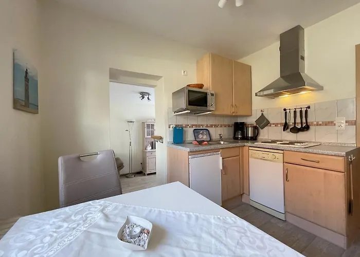 Fischerhaus Am Hafen 호텔 *